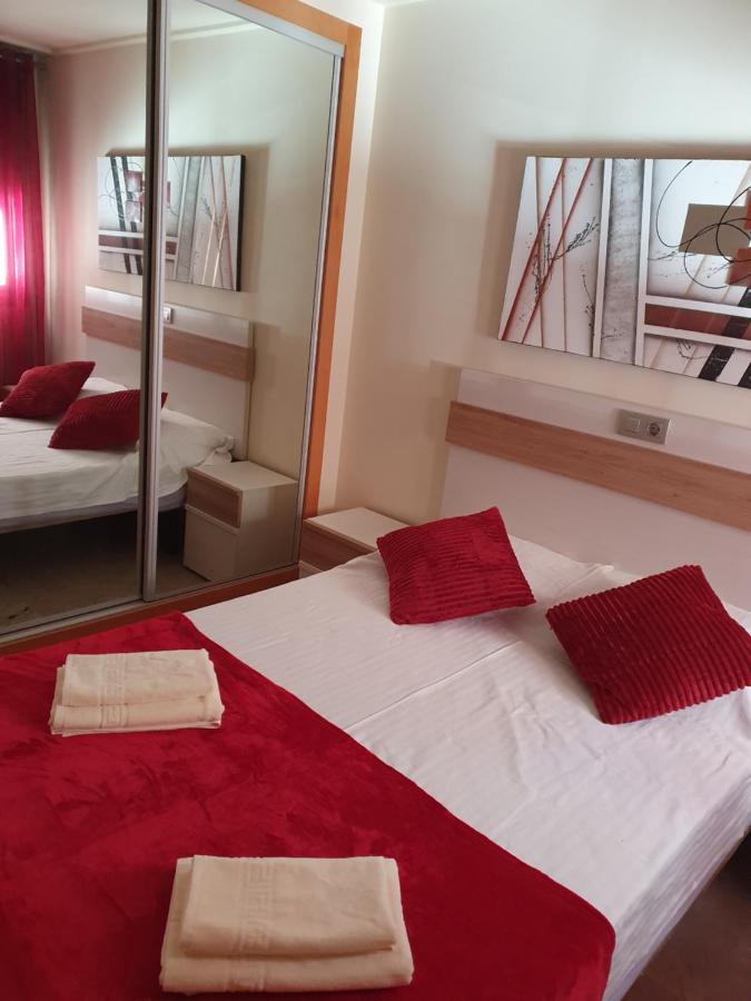Lorena Flat, 2 Rooms 2 Bath Seaview โอโรเปซาเดลมาร์ ภายนอก รูปภาพ
